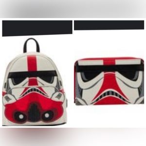 Loungefly
Star Wars Incinerator Trooper Cosplay Mini Backpack & wallet